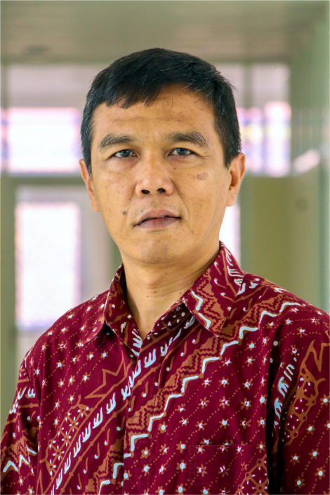 Hartono, SE