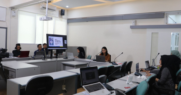 Reportase Seri Webinar 4a Bedah Buku “Pengayaan Ilmu Kedokteran untuk Mengatasi Masalah Klinis dan Kesehatan Masyarakat: Pengalaman Universitas Gadjah Mada (1993–2023)”
